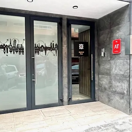 Agata10-4i Apartment *